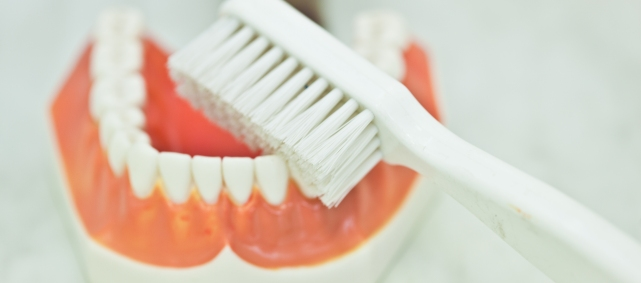 чистка зубов у стоматолога
