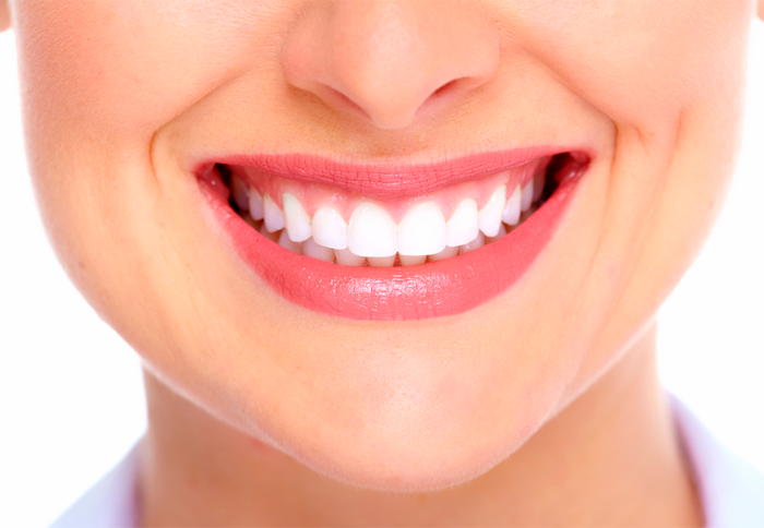 Как справиться с высокой чувствительностью зубов