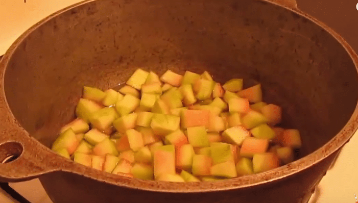 Варенье из арбузных корок, 4 самых простых рецепта на зиму