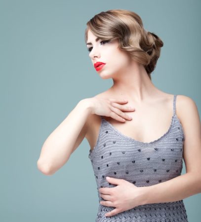 Как удалить волосы на груди у женщины