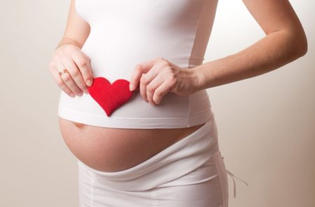 Можно ли делать лазерную эпиляцию во время беременности