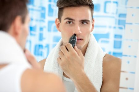 Как пользоваться триммером для удаления волос из носа